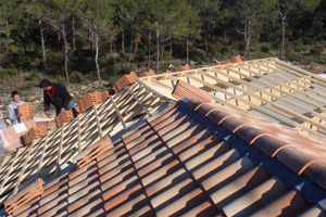 Pourquoi l’entreprise de toiture Net Aquitaine Toiture pour vous aider ? – (33320)