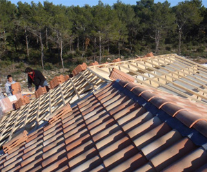 Réparer la toiture 33 avec nos artisans couvreurs