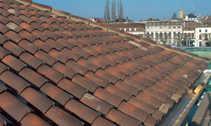 Travaux toiture 33 avec son nettoyage avec nous sur Gironde